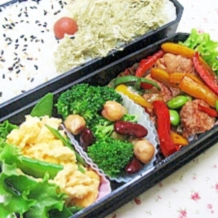 お弁当おかず 彩りパプリカとチキンソテー レシピ 作り方 By Pokehapi 楽天レシピ お弁当おかず 彩りパプリカとチキンソテー レシピ 作り方 By Pokehapi 楽天レシピ